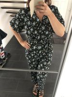 Wickel Jumpsuit Blumenmuster Uttam Boutique 42 Shaping L Blumen Hessen - Kassel Vorschau