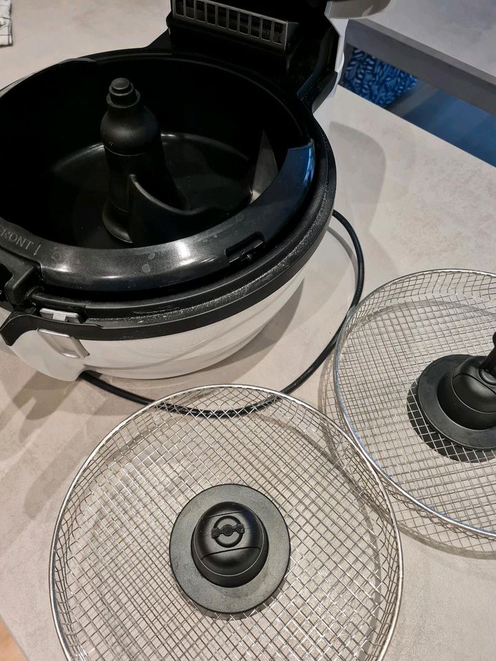 Tefal Actifry Genius Serie 041 Heißluft Fritteuse - wie neu in München