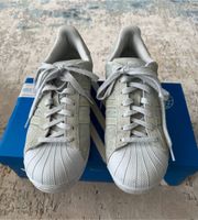 ADIDAS Superstar Sneaker Sportschuhe Gr:42 2/3 Duisburg - Neumühl Vorschau