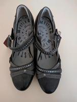 Mustang Schuhe Damen Größe 41 Brandenburg - Guben Vorschau