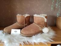 UGG classic charm mini Nordrhein-Westfalen - Hövelhof Vorschau