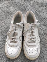 Stradivarius Sportschuhe Damenschuhe Hallenschuhe Schuhe Gr. 37 Nordrhein-Westfalen - Borchen Vorschau
