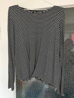 Cinque Shirt Bluse schick schwarz-weiß gestreift 36 top Wickel Bayern - Bayreuth Vorschau