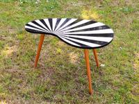 Vintage 50er/60er Jahre kleiner Nierentisch Blumenhocker DDR Berlin - Steglitz Vorschau