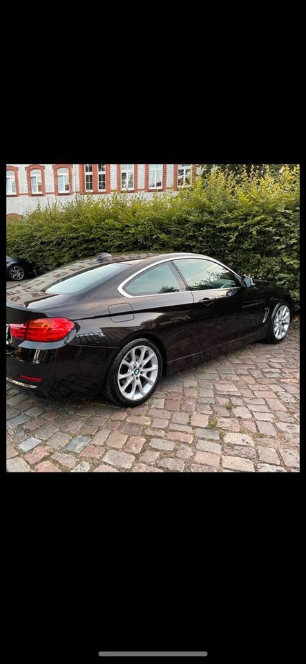 BMW 420d Coupe Aut. Luxury Line Leder Navi.Prof Xenon in Neumünster