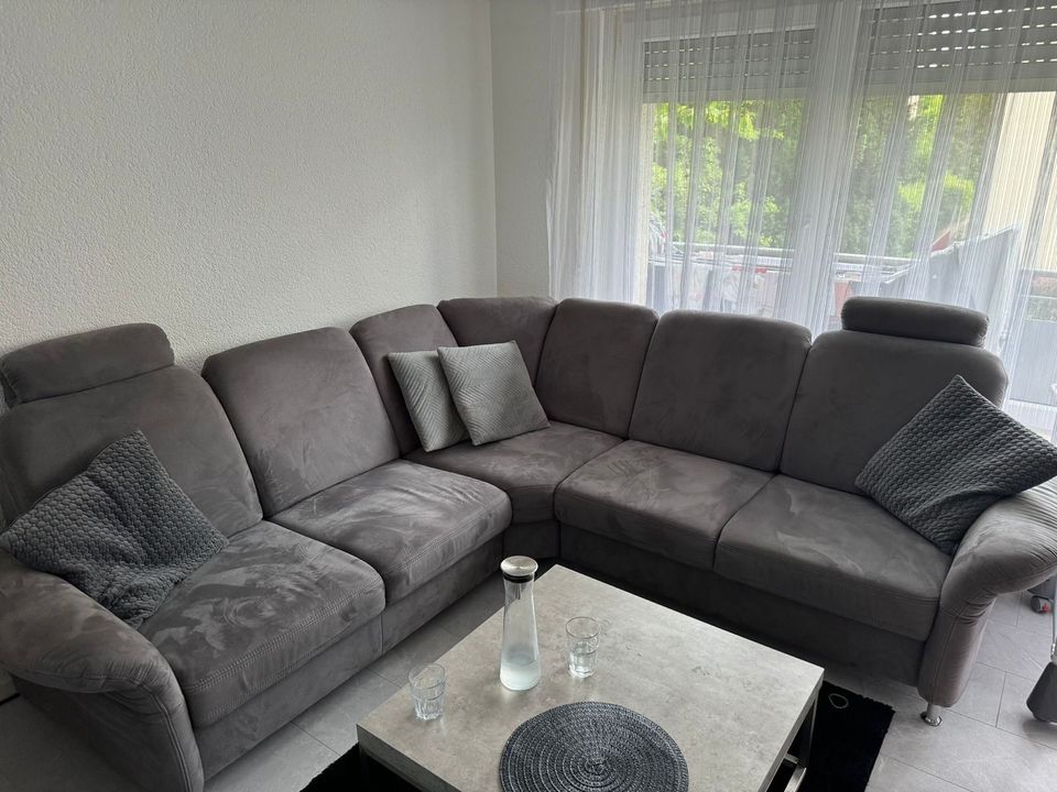 L-Couch in guten Zustand in Bietigheim-Bissingen