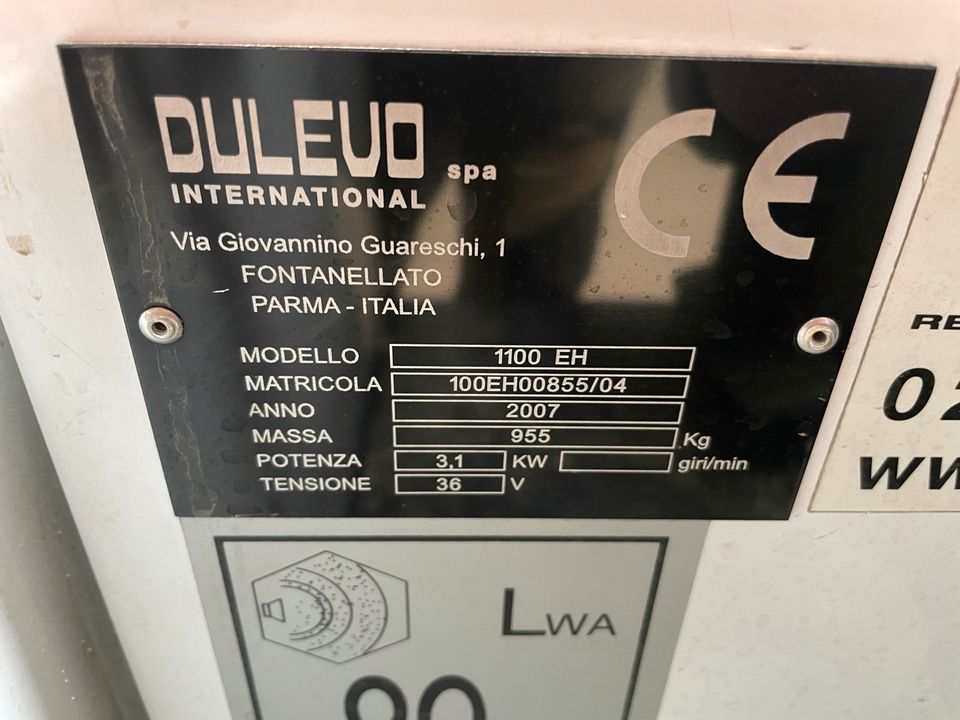 Dulevo Futura 1100 EH Kehrmaschine / Aufsitzkehrmaschine in Erftstadt