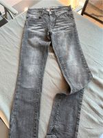 schwarze Jeans Staccato Gr. 164 Hessen - Philippsthal (Werra) Vorschau