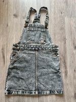 Latzkleid Jeans Kleid Tinycottons Gr. 140 Nordrhein-Westfalen - Remscheid Vorschau