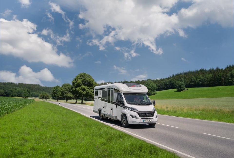 Wohnmobil, Reisemobil mieten | Carthago chic c-line I 4.9 & T 4.8 in Röttenbach