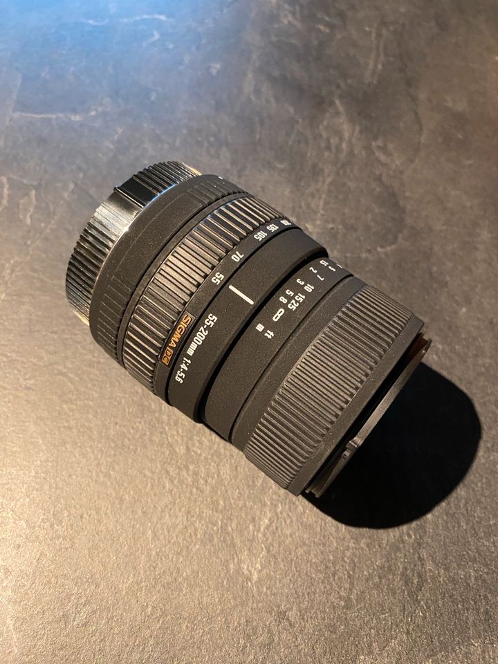 Sigma 55-200mm 1:4-5.6 DC für Canon in München