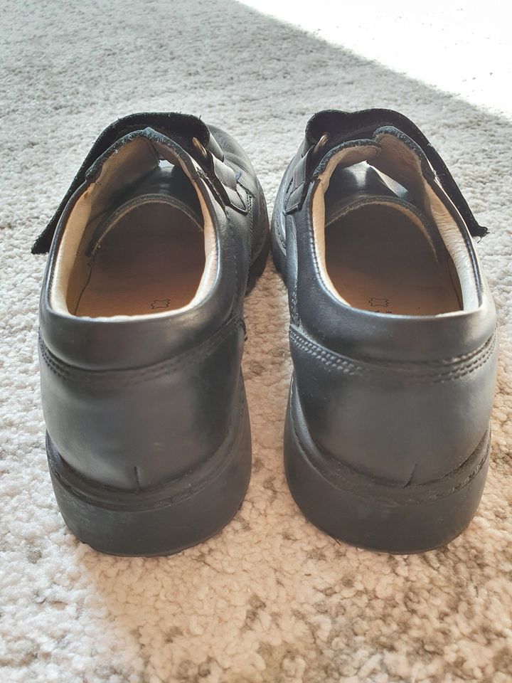 Schuhe schwarz Kommunionsschuhe in Dischingen