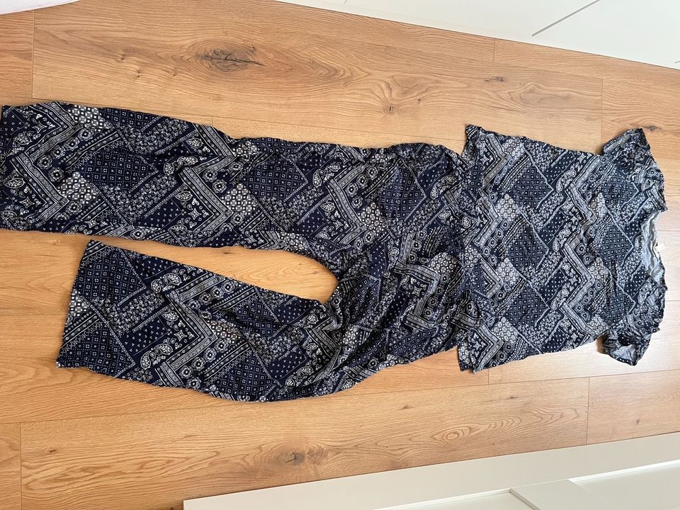 Paisley Zweiteiler blau weiß Sommer Hose und Shirt 38/40 M H&M in Beckingen