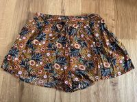 Brave Soul Shorts gelb bunt Ethno Gr. M 38 40 Nordrhein-Westfalen - Willich Vorschau