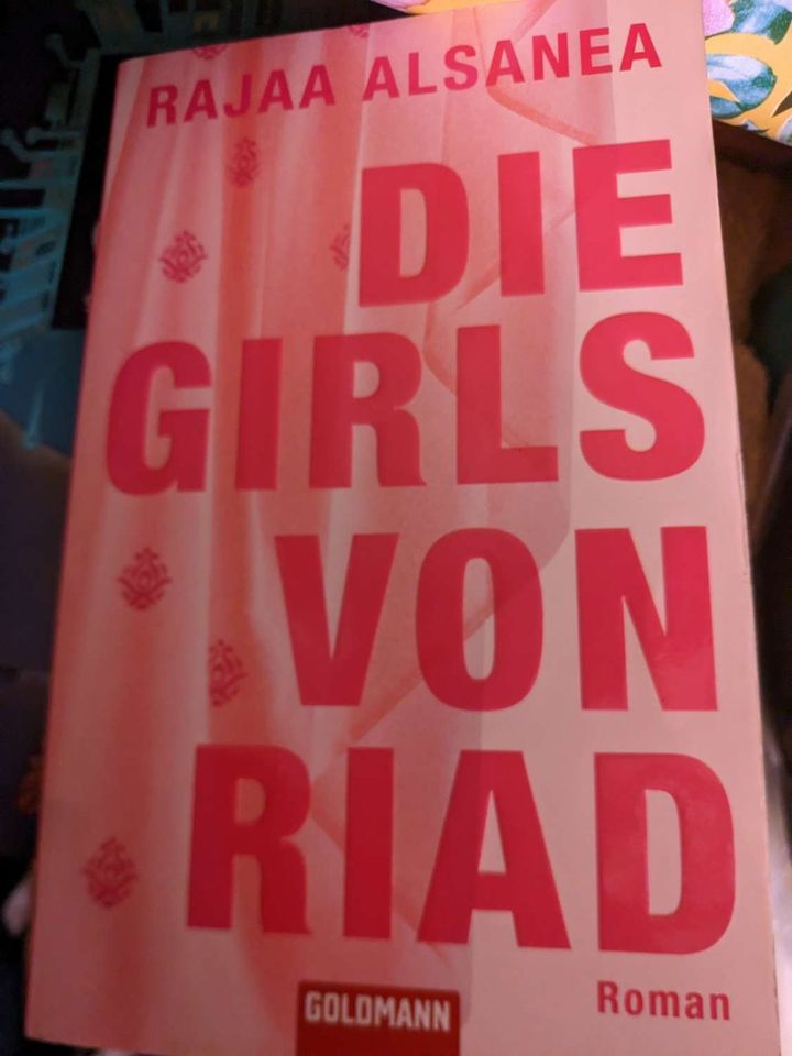 Alsanea Die Girls von Riad mehr Bücher tlw gratis siehe Profil in Berlin