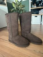 UGG Winterstiefel Boots Gr.40 Niedersachsen - Emden Vorschau