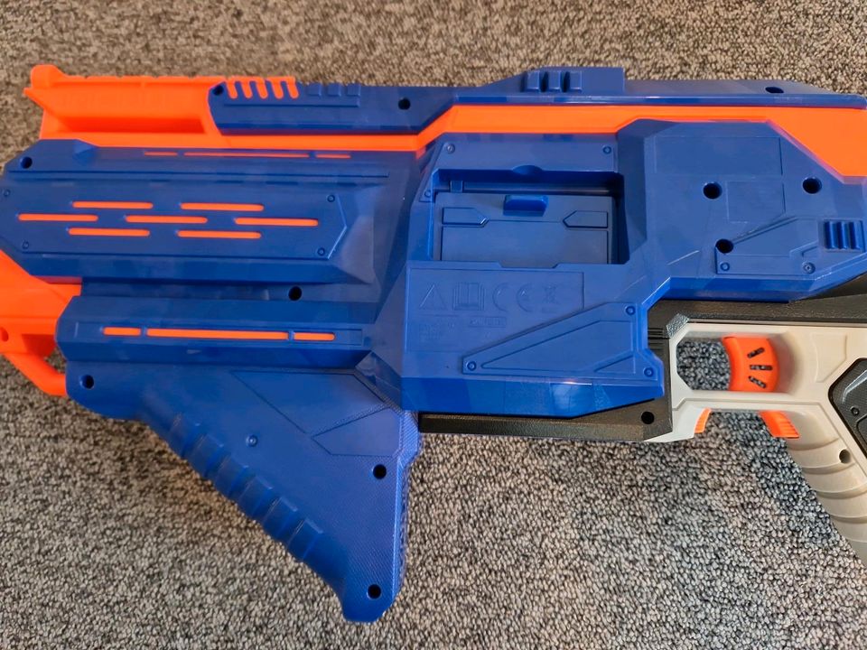 Nerf Elite Infinus Magazin Automatik  mit Pfeilen in Osterby bei Medelby