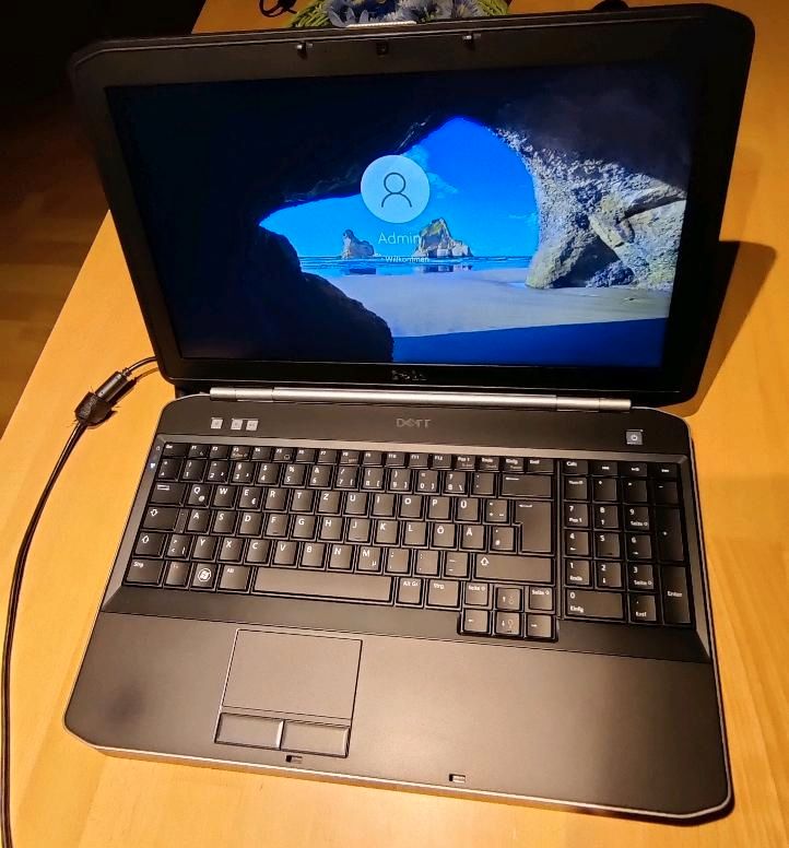 Laptop von Dell "Latitude E5520" 15 Zoll, Intel i5, DVD Brenner in Rostock