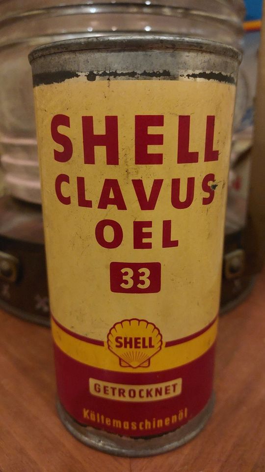 Shell - Clavus Oel 33 -alte Blechdose in Essen