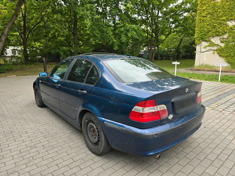BMW 318i Klima-GSD-Navi-Sitzh in Berlin