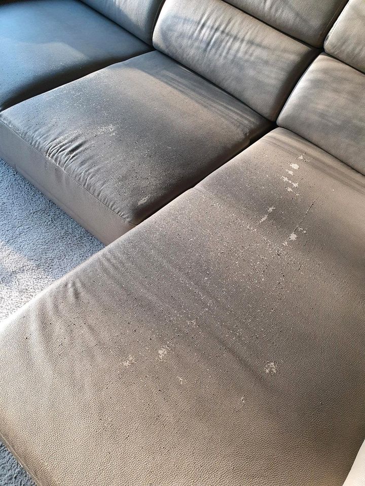 Couch zu verkaufen in Mönchengladbach