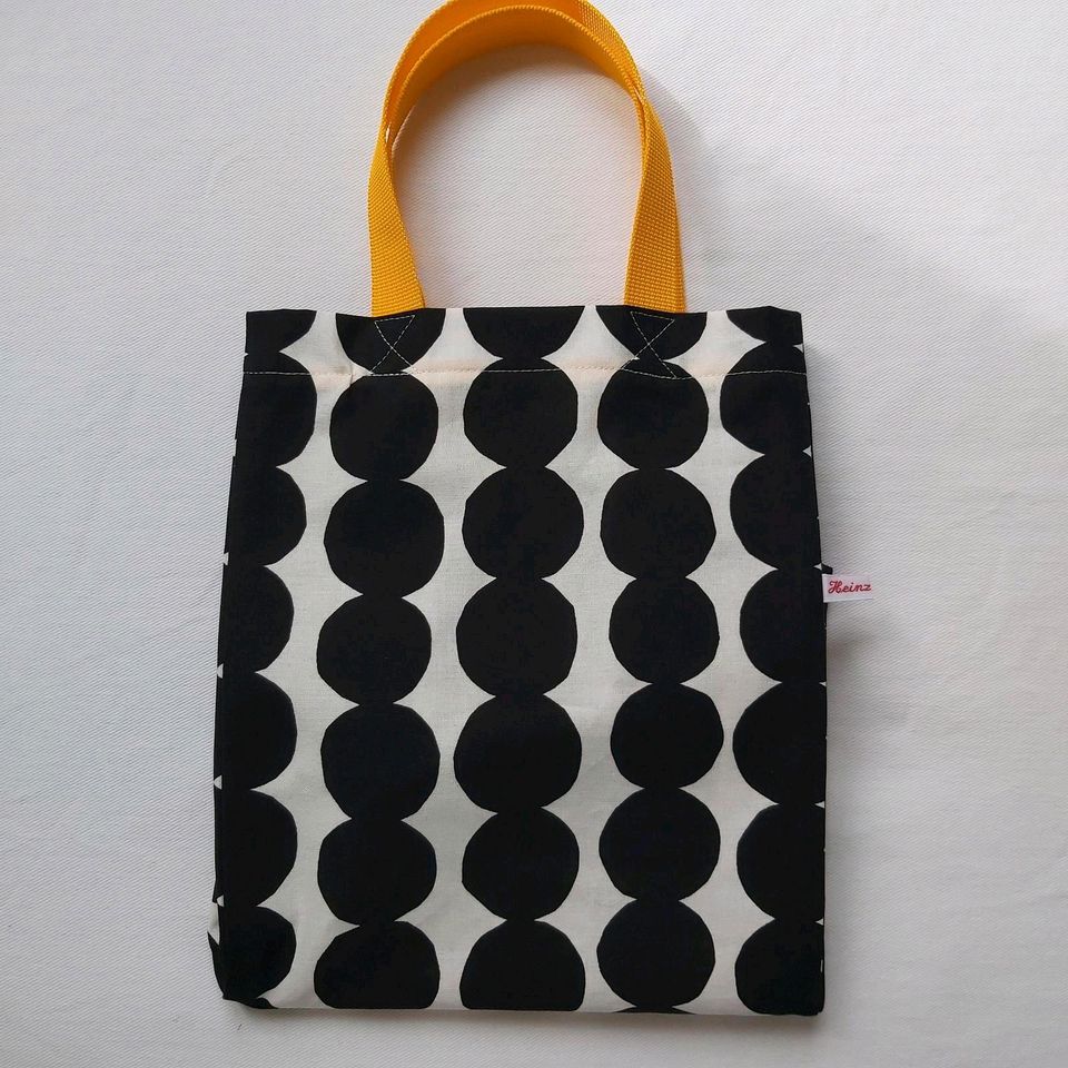 Tasche aus Marimekko-Stoff in Düsseldorf