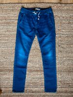 Boden schlankes Bein Jungen blaue Jeans, Größe 158 (13Jahre) Düsseldorf - Oberkassel Vorschau