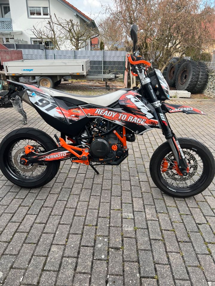 KTM SMCR 690 in Eichendorf