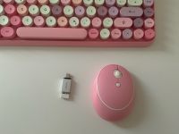 Tastatur mit Maus und zugehörigem Adapter Niedersachsen - Oldenburg Vorschau