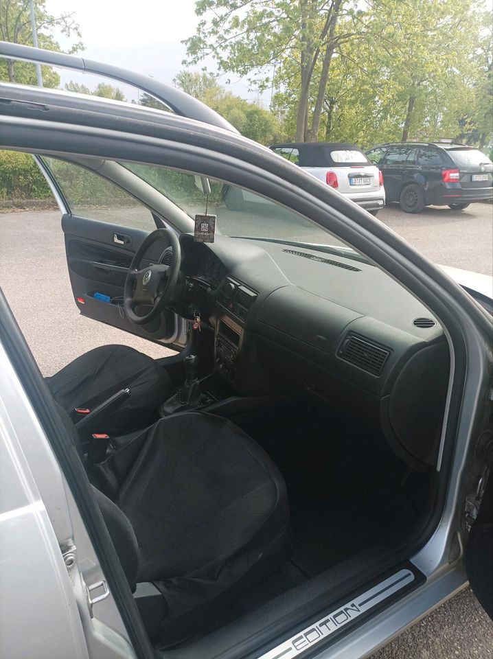 Vw  golf 4 1.6 in Asperg