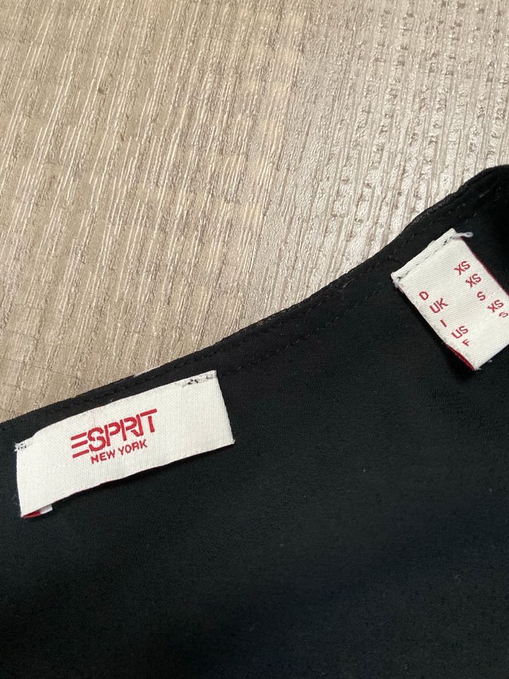 ESPRIT florale Bluse, XS, wie neu, keine Mängel in Dresden