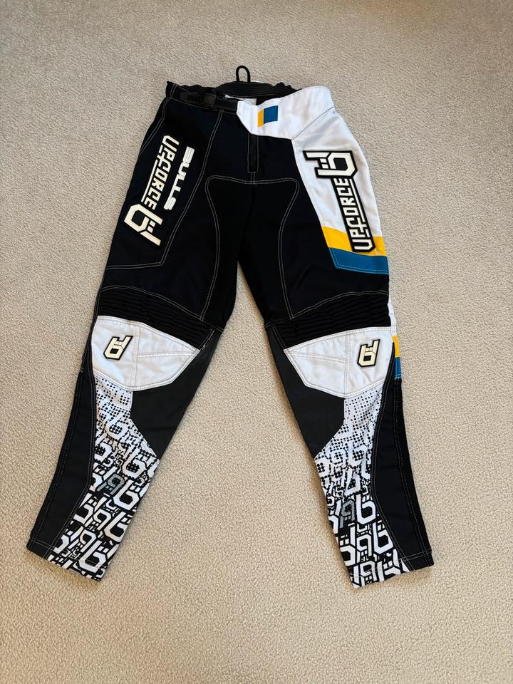 UPFORCE Hose Fahrradhose Mountainbike Downhill Größe 30 / S in Stahnsdorf