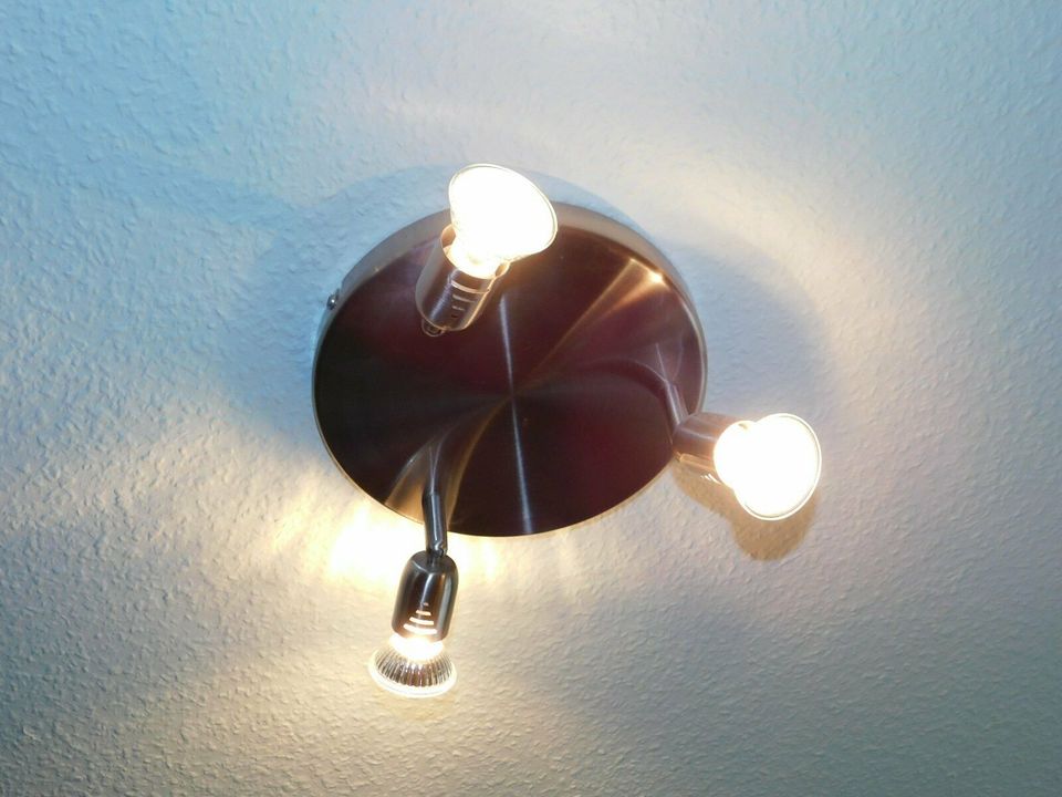 2x Lampe Deckenstrahler Metall max.3 x 50 Watt sehr guter Zustand in Haan
