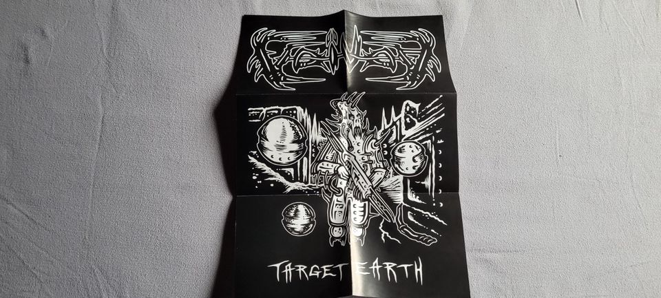 Voivod Target Earth Ltd.Edition Box Set Metal Sammlungsauflösung in Kettenheim