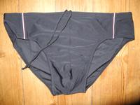 ETIREL BADEHOSE HERREN SCHWARZ GR.8 S.G.ZUSTAND 12 € VB Berlin - Steglitz Vorschau