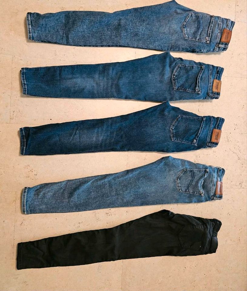 Tommy Hilfiger Jeans in 30 30 Santana Skinny Como RW Skinny Fit in Zell unter Aichelberg