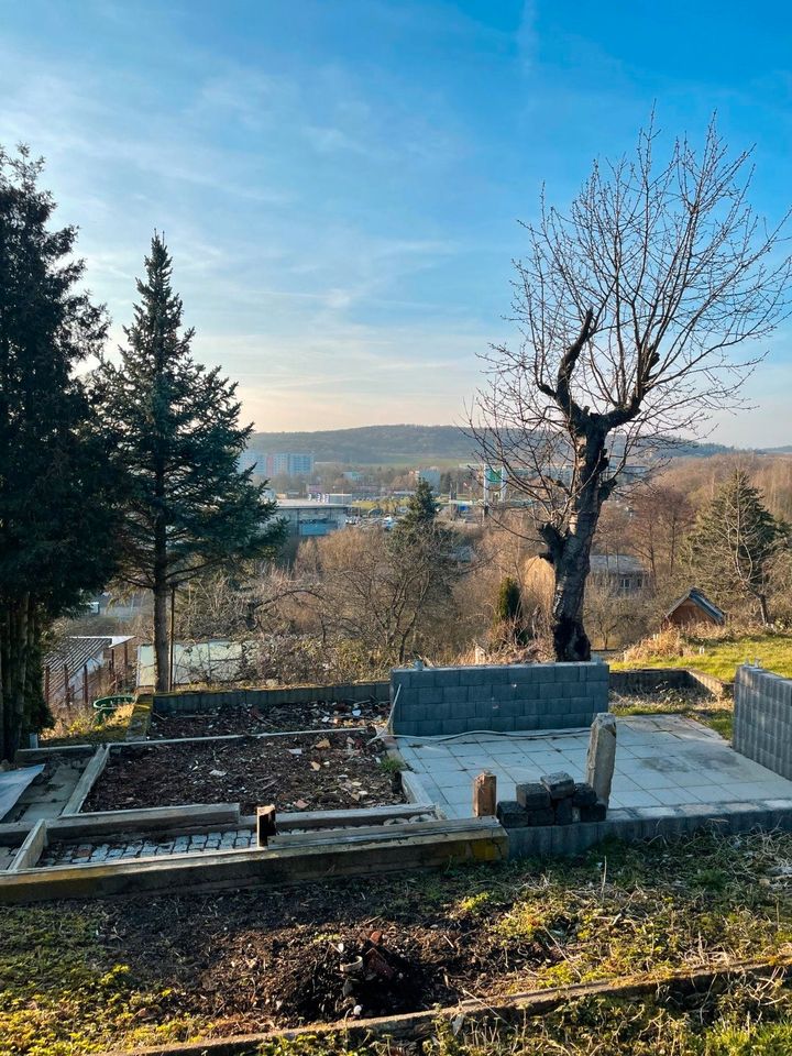 Eigentumsgarten mit massiven Haus in Eisenach