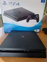 PS4 Konsole mit 2 Controller Baden-Württemberg - Urbach Vorschau