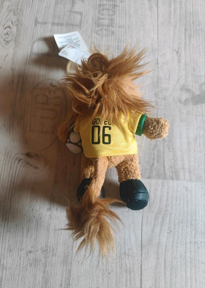 Goleo Plüsch Figur WM 2006 - NICI Fußball Stofftier 16 cm Löwe in Rödermark