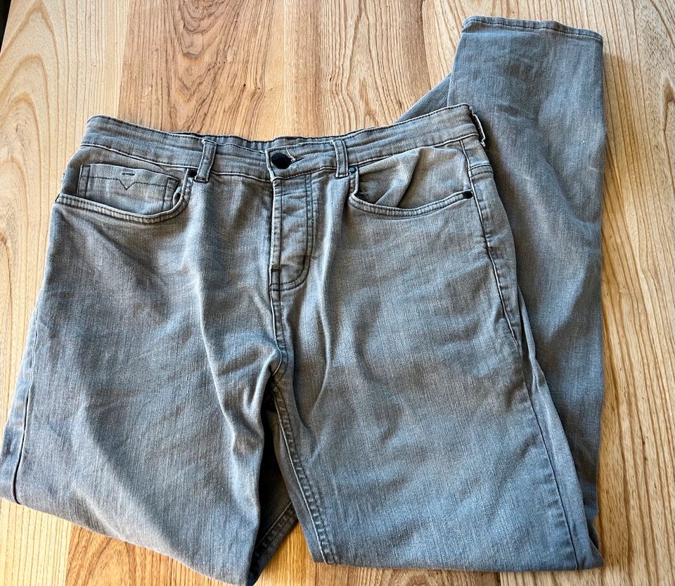 Jeans Gr. L in Edewecht