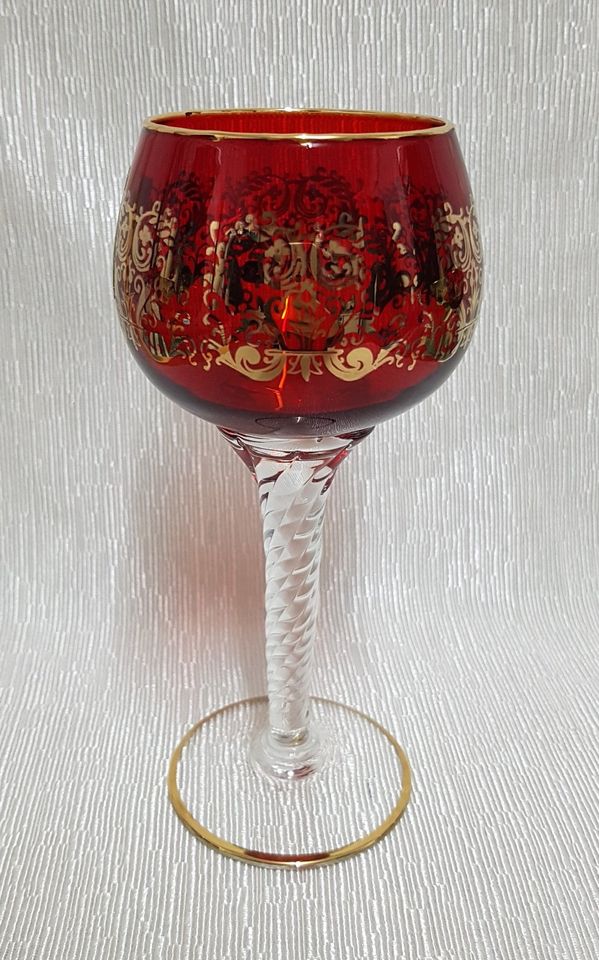 Weingläser Römer Gläser – Farbglas mit Goldrand – 6 Stück in Geilenkirchen