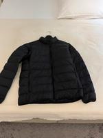 Uniqlo daunenjacke in L (schwarz) Bayern - Kirchseeon Vorschau