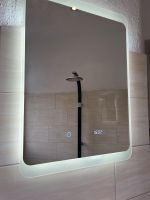 LED Badspiegel Spiegel mit Uhr und beheizt Dresden - Trachau Vorschau