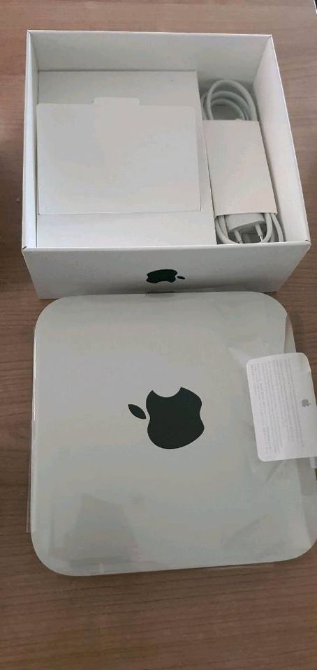 MacMini aus Ende 2014 / 500 GB Festplatte +Maus und Tastatur. in Papenburg