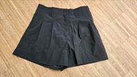 Zara Shorts Gr. M schwarz kurze Hosen Dresden - Neustadt Vorschau
