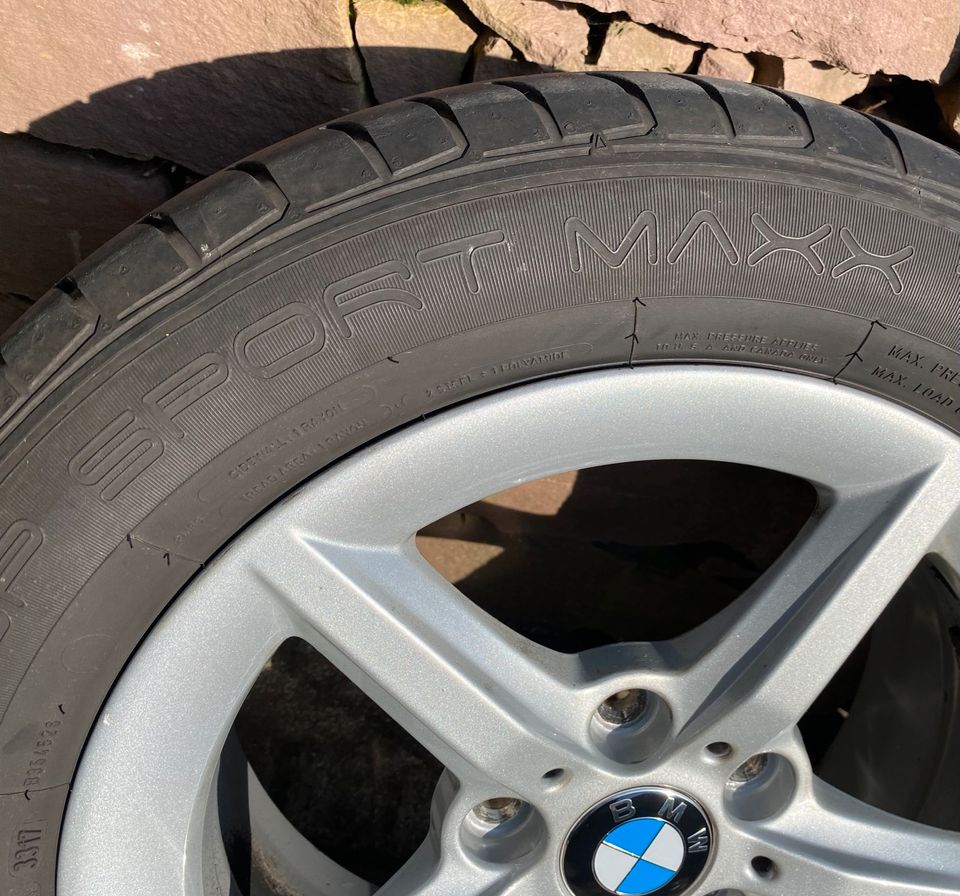 Reifen Dunlop 205/55 R16 91W mit Original BMW Alufelgen in Melsungen