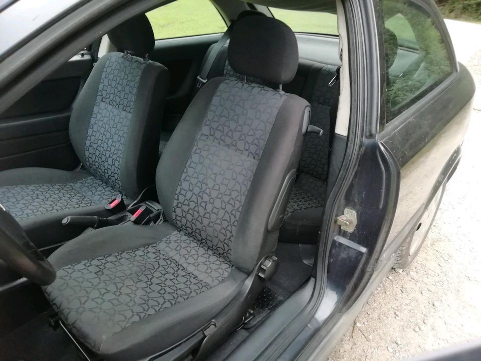 Schlachtfest Ersatzteile Opel Astra G 1.6 16v z266 BJ 1998 Tür in Waldkappel