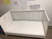 Babybett Kinderbett Bett Ikea mit Matratze & Lattenrost Weiß Essen - Essen-Stadtmitte Vorschau