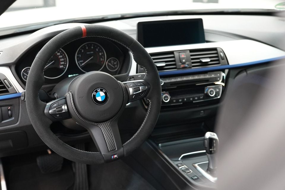 BMW BMW 440i xDrive M-Performance, H&K 360 PS Scheck in Theuma