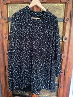 Wunderschönes Blumenkleid / Jumpsuit Hessen - Braunfels Vorschau